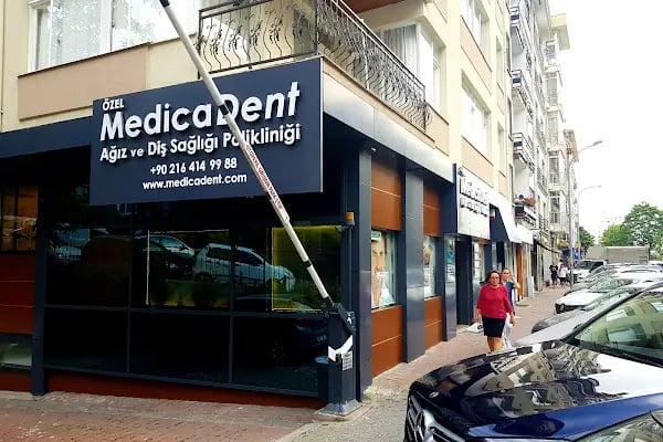 MedicaDent Ağız ve Diş Sağlığı Polikliniği - Resim 2