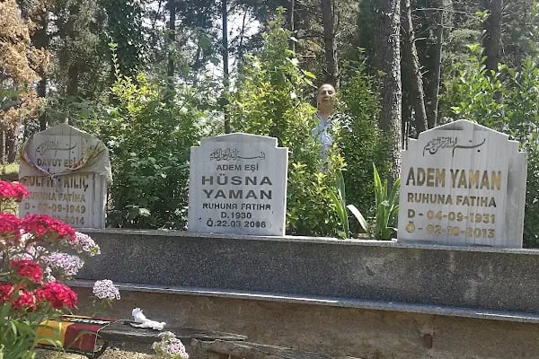 Evren Mahallesi Mezarlığı - Resim 2