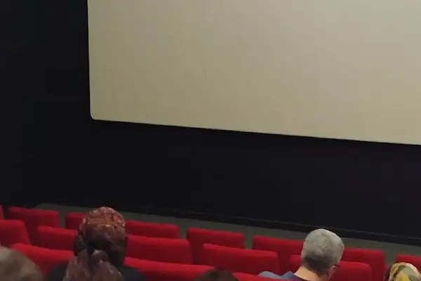 Avşar Sinema Bursa Kent Meydanı Avm - Resim 6