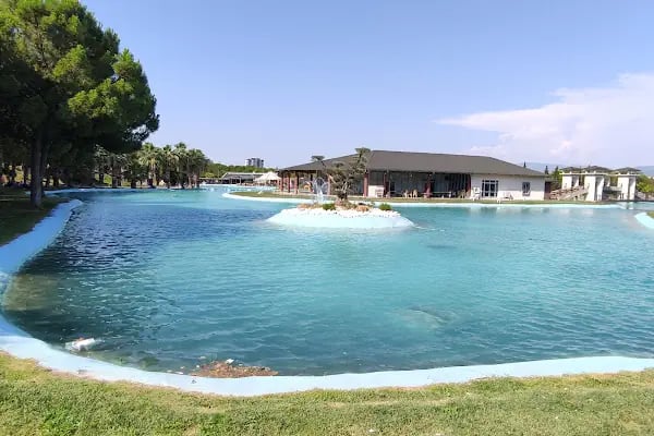 Akhisar Belediyesi Karavan Park Alanı - Resim 2