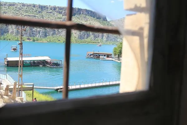 Büyükşehir Belediyesi Halfeti Incisu Sosyal Tesisleri - Resim 15
