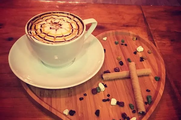 Otantik Cafe Restaurant - Resim 4