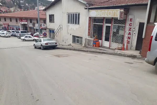 Çalışkan Eczanesi - Resim 1