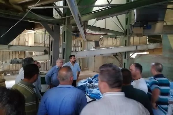 Bayındır Akgüller Yem Satış Mağazası - Resim 14
