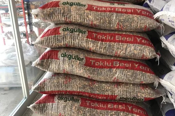 Bayındır Akgüller Yem Satış Mağazası - Resim 3