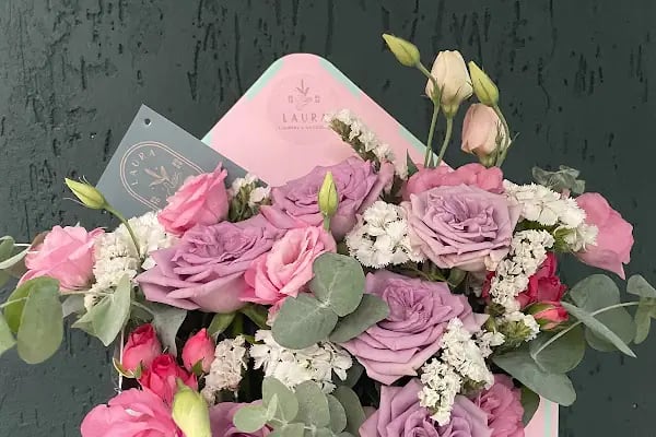Laura Flowers Chocolate - Resim 14