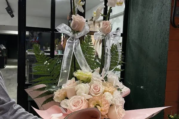 Laura Flowers Chocolate - Resim 8