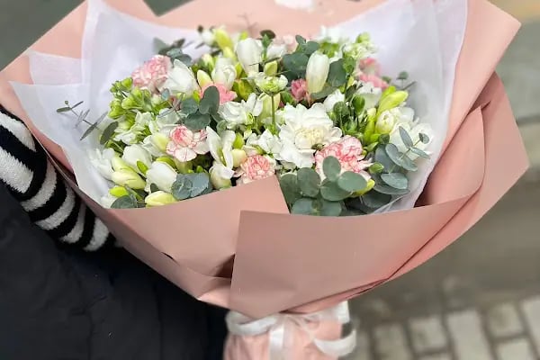 Laura Flowers Chocolate - Resim 11