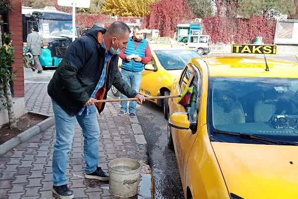 Buca Üçkuyular Taksi Durağı - Resim 3