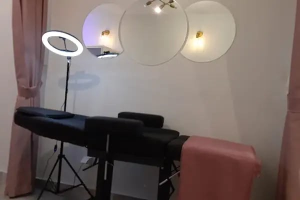 WPB HAIR SALON - Resim 6
