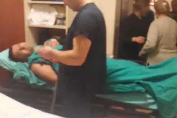 Prof. Dr. Ramazan Akmeşe, Ortopedi ve Spor Yaralanmaları Kliniği - Resim 3
