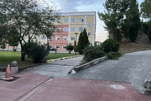 Sakarya Üniversitesi Rektörlük Binası - Resim 11