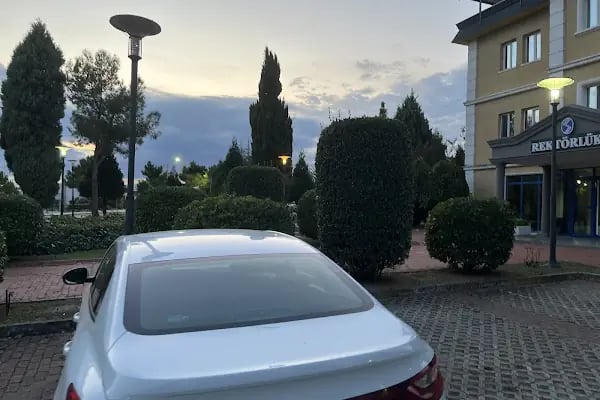 Sakarya Üniversitesi Rektörlük Binası - Resim 15