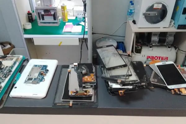 Demirhan İletişim (Keçiören) Cep Telefonu Tamir Bilgisayar Teknik Servis - Resim 13