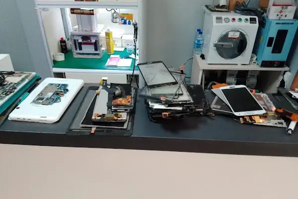 Demirhan İletişim (Keçiören) Cep Telefonu Tamir Bilgisayar Teknik Servis - Resim 14
