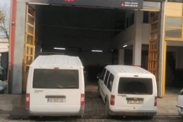 İnegöl Öztürk Oto Ford Özel Servis - Resim 1