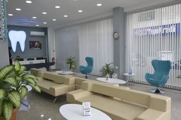 Özel Yeşilyurt Ağız ve Diş Sağlığı Polikliniği - Balçova - Resim 15