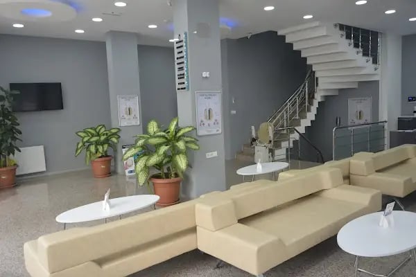 Özel Yeşilyurt Ağız ve Diş Sağlığı Polikliniği - Balçova - Resim 14