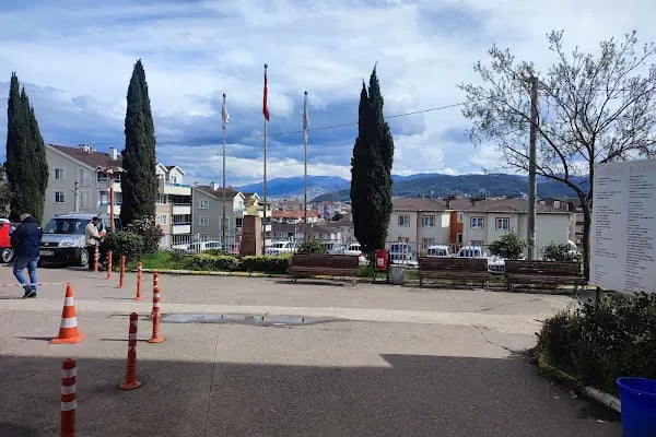 Gölcük Necati Çelik Devlet Hastanesi - Resim 13
