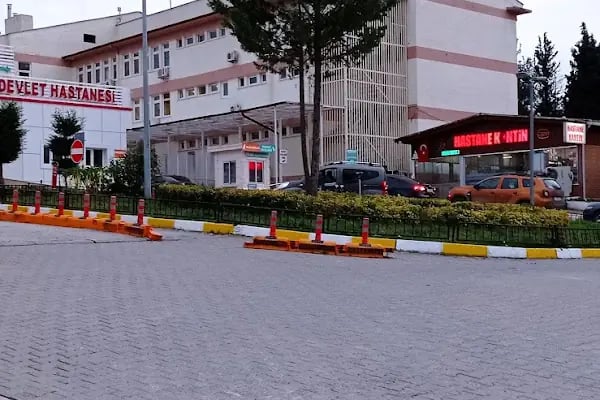 Gölcük Necati Çelik Devlet Hastanesi - Resim 12