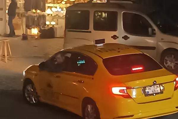 Küçük Ayasofya Turizm Taksi - Resim 18