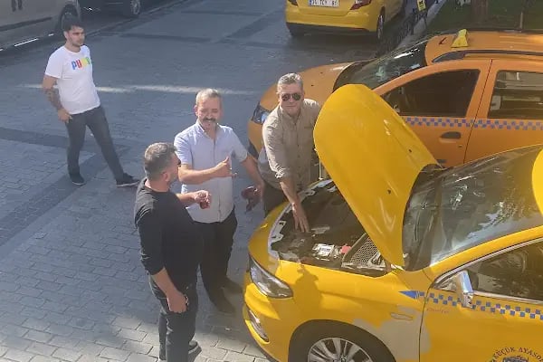 Küçük Ayasofya Turizm Taksi - Resim 14