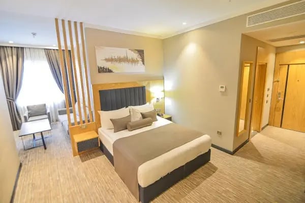 Serenity Comfort Hotel - Resim 2