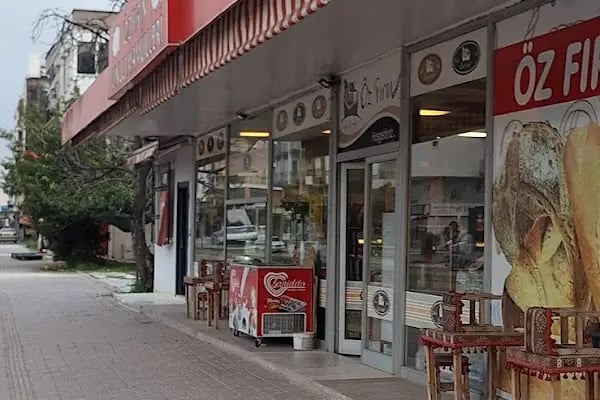 Öz Fırın Unlu Mamüllerİ - Resim 1