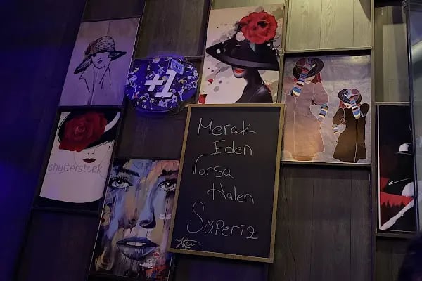 Lobi Cafe - Resim 11