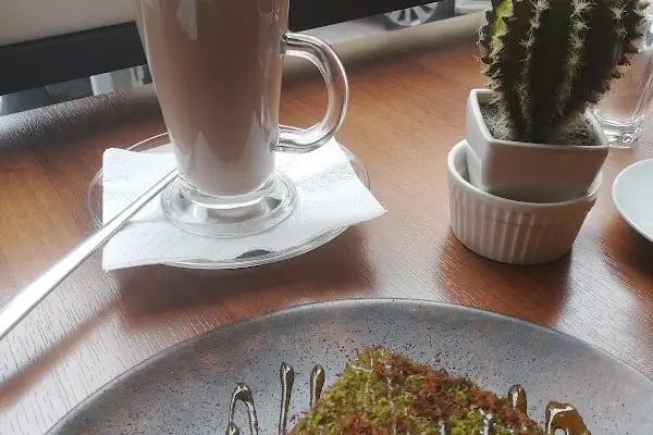 Lobi Cafe - Resim 9