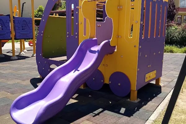 Gazi Çocuk Parkı - Resim 5