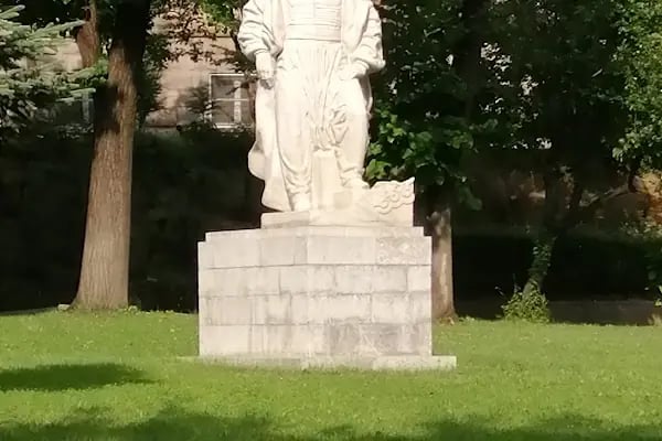 Ankara Üniversitesi Dil ve Tarih-Coğrafya Fakültesi Bilgi ve Belge Yönetimi Bölümü - Resim 7