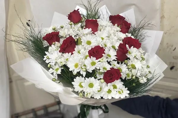 Çiçek Bizde - Resim 4
