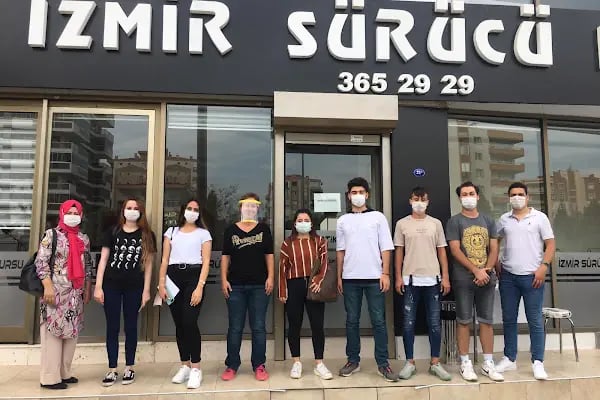 İzmir Sürücü Kursu Karşıyaka Şubesi - Resim 12
