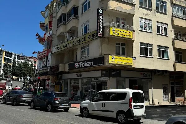 Özel Yeşil Bafra Motorlu Taşıt Sürücüleri Kursu Engiz Şubesi - Resim 5