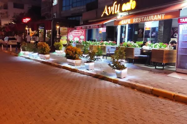 Avlu cafe - Resim 13