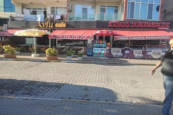 Avlu cafe - Resim 16