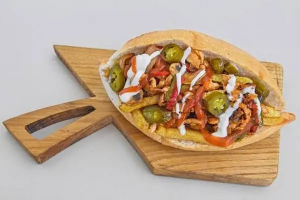 Adıyaman Çiğköftecisi &amp; Dondurma &amp; Vuslat Çay Evi - Resim 4