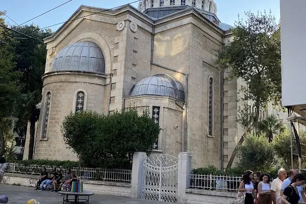 Kadıköy Aya Triada Rum Ortodoks Kilisesi - Resim 1