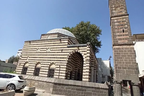 Dört Ayaklı Minare - Resim 2