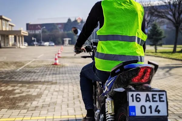 UZMAN16 SÜRÜCÜ KURSU - Resim 10