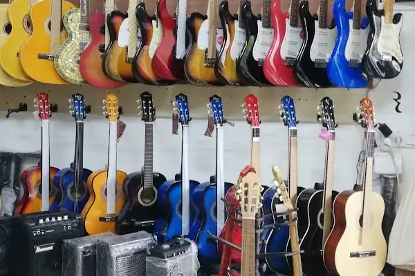 Gitarcı Müzik Mağazası ve Müzik Okulu - Resim 9