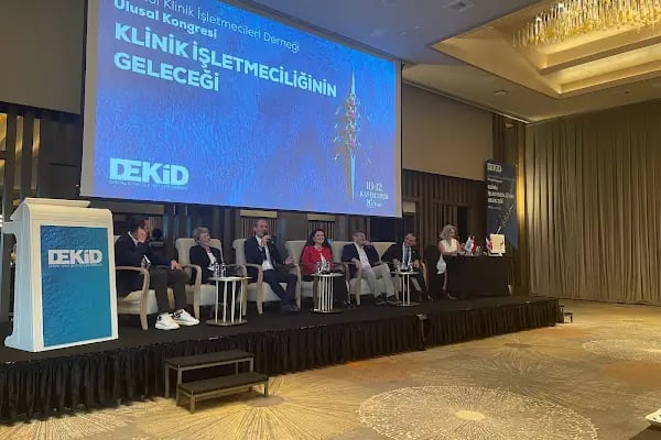 Özel Ada Palmiye Ağız Ve Diş Sağlığı Polikliniği - Resim 7