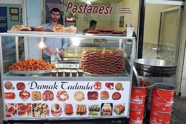 Çelebi Pastanesi - Resim 1