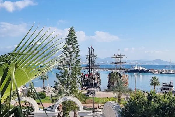 Alibaba Türkü Bar | Her Gece Canlı Müzik Alanya - Resim 17