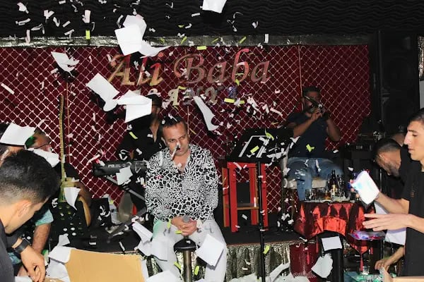 Alibaba Türkü Bar | Her Gece Canlı Müzik Alanya - Resim 9