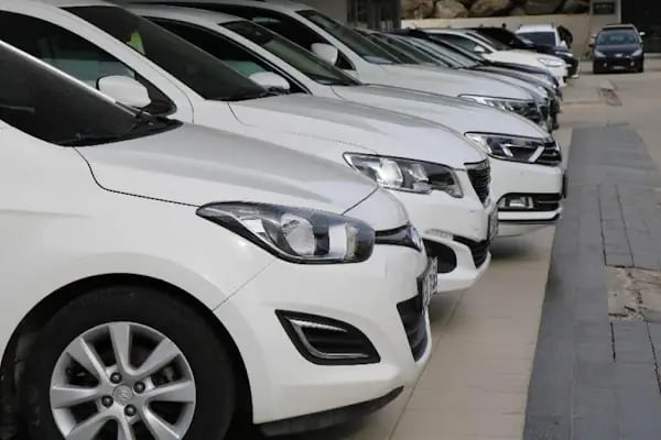 ANİ MOTORS KARS OTO KİRALAMA RENT A CAR - Resim 1