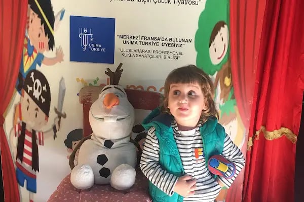 DEMSAD ABC TİYATRO Denizli Müzik ve Sahne Sanatları Derneği Cep Sahnesi - Resim 4