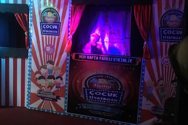 DEMSAD ABC TİYATRO Denizli Müzik ve Sahne Sanatları Derneği Cep Sahnesi - Resim 7