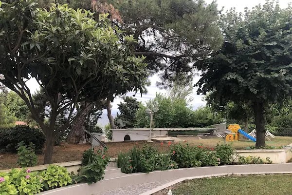 Kınalıada Mehmetçik İlköğretim Okulu - Resim 4